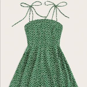 🔥S O L D🔥Daisy Floral Knot Cami Dress